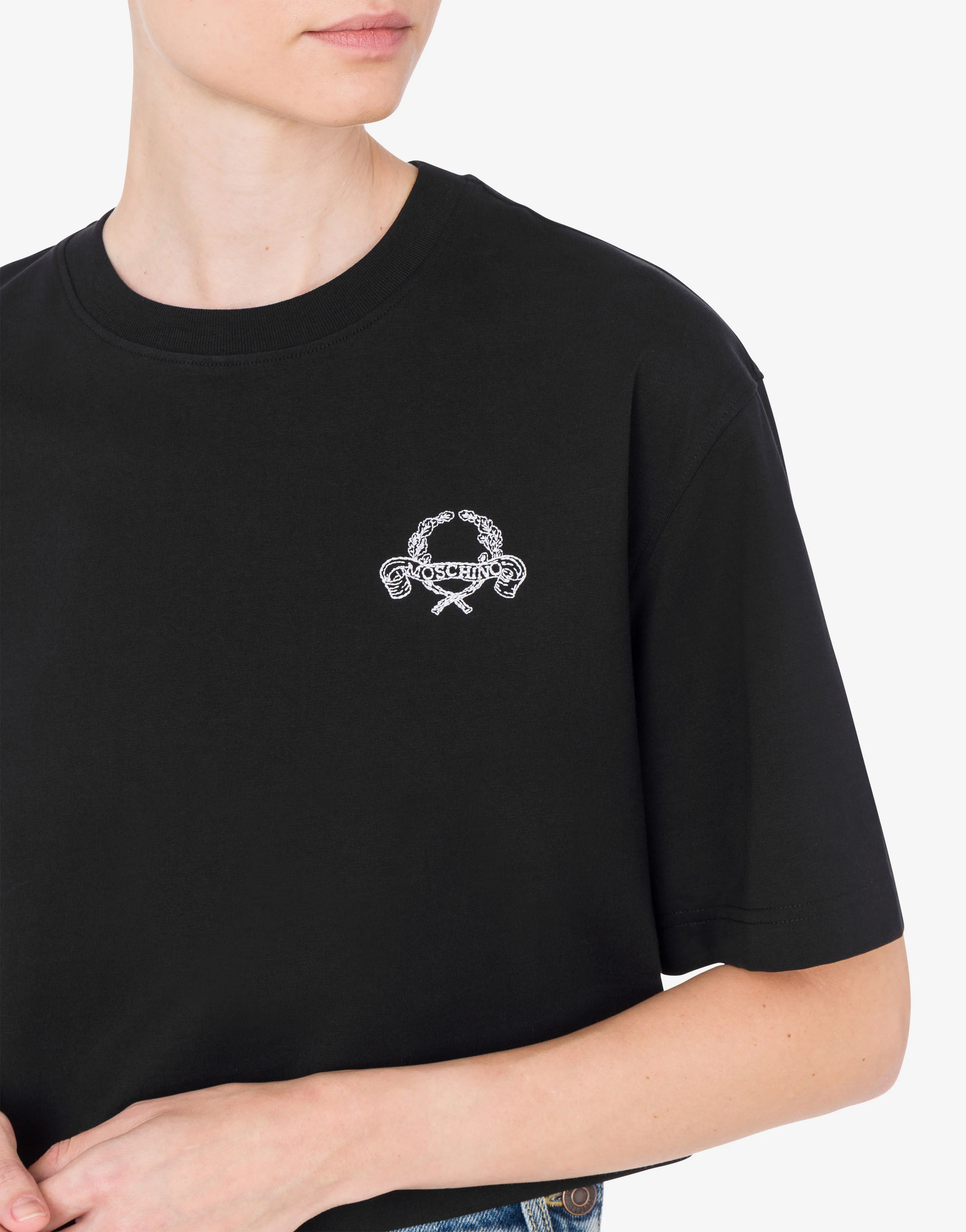 Cropped T-shirt Laurel Crown Logo - Image 4