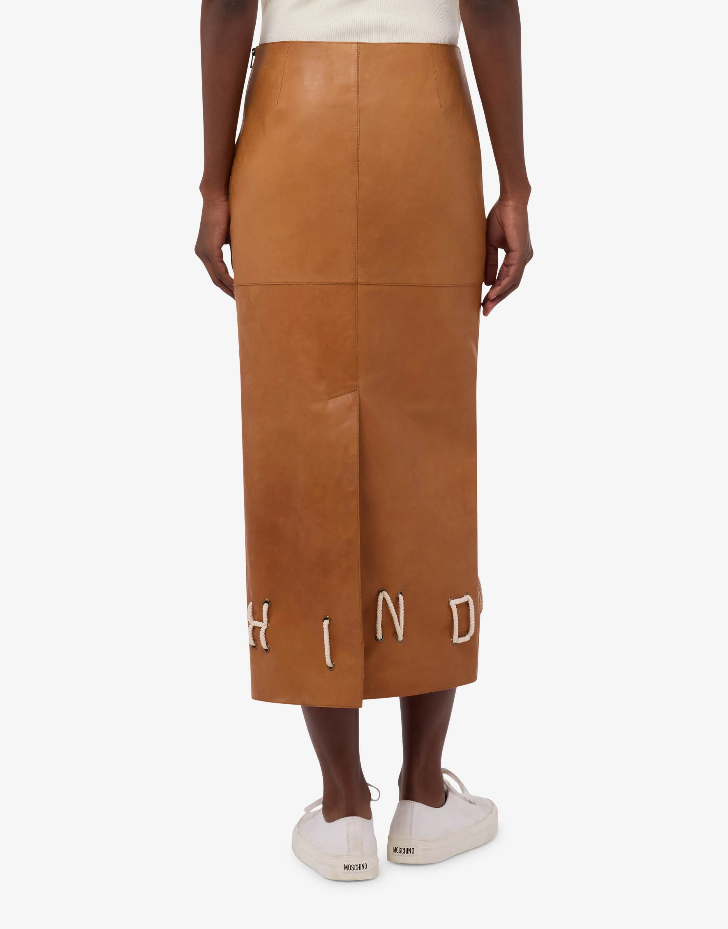 Decorated leather skirt - Image 2