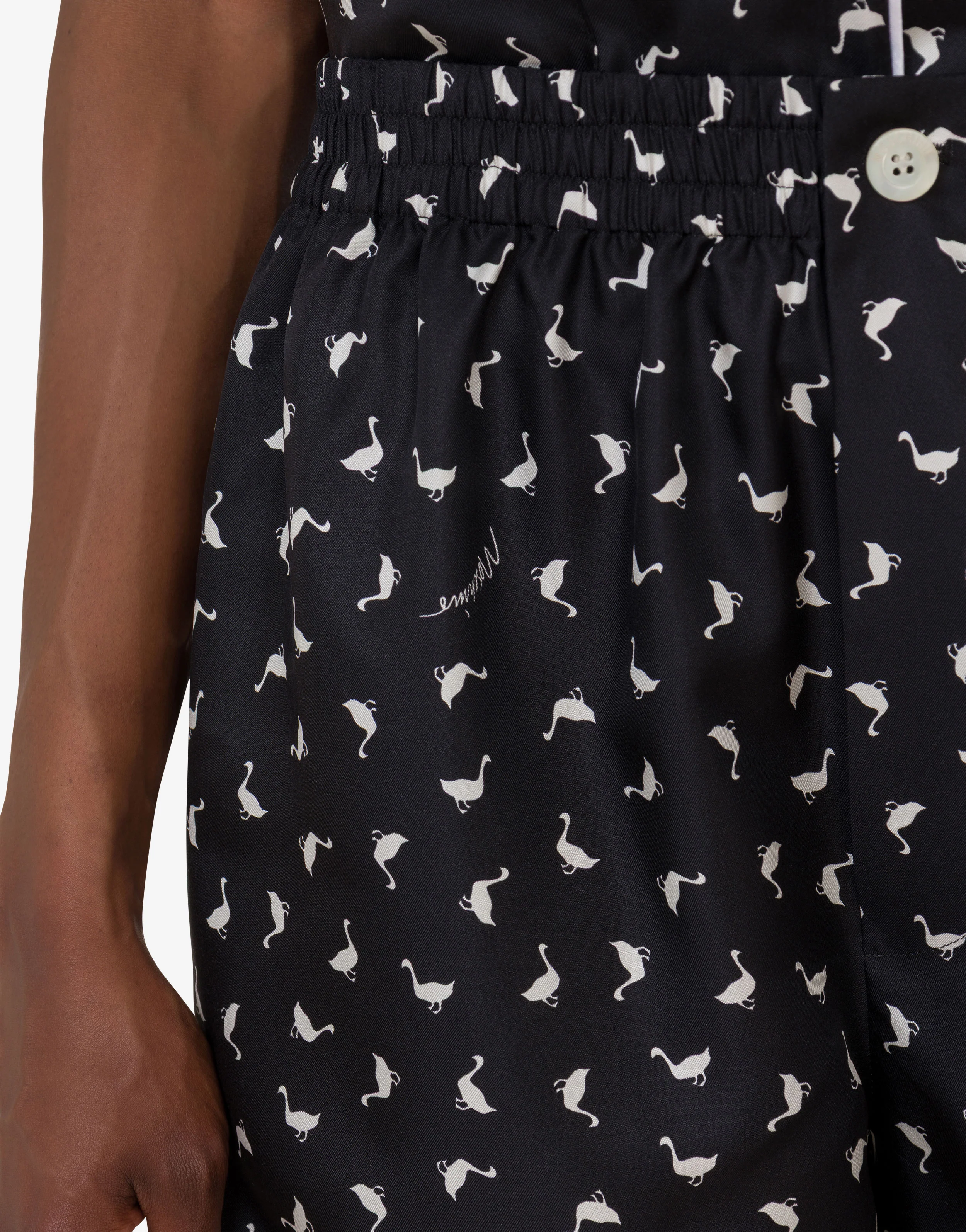 Goose silk shorts - Image 5