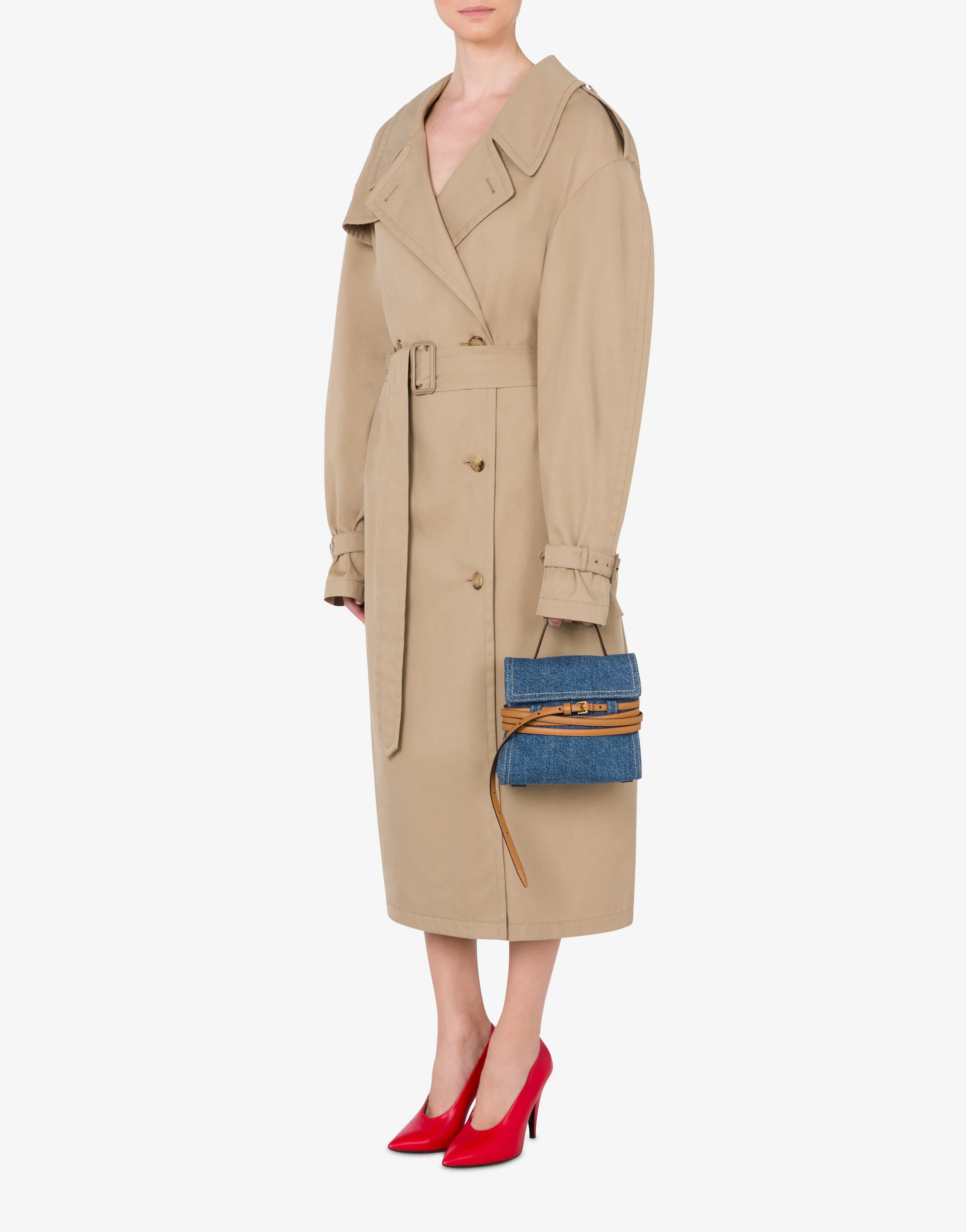 Moschino Tie Me bag in denim - Image 5
