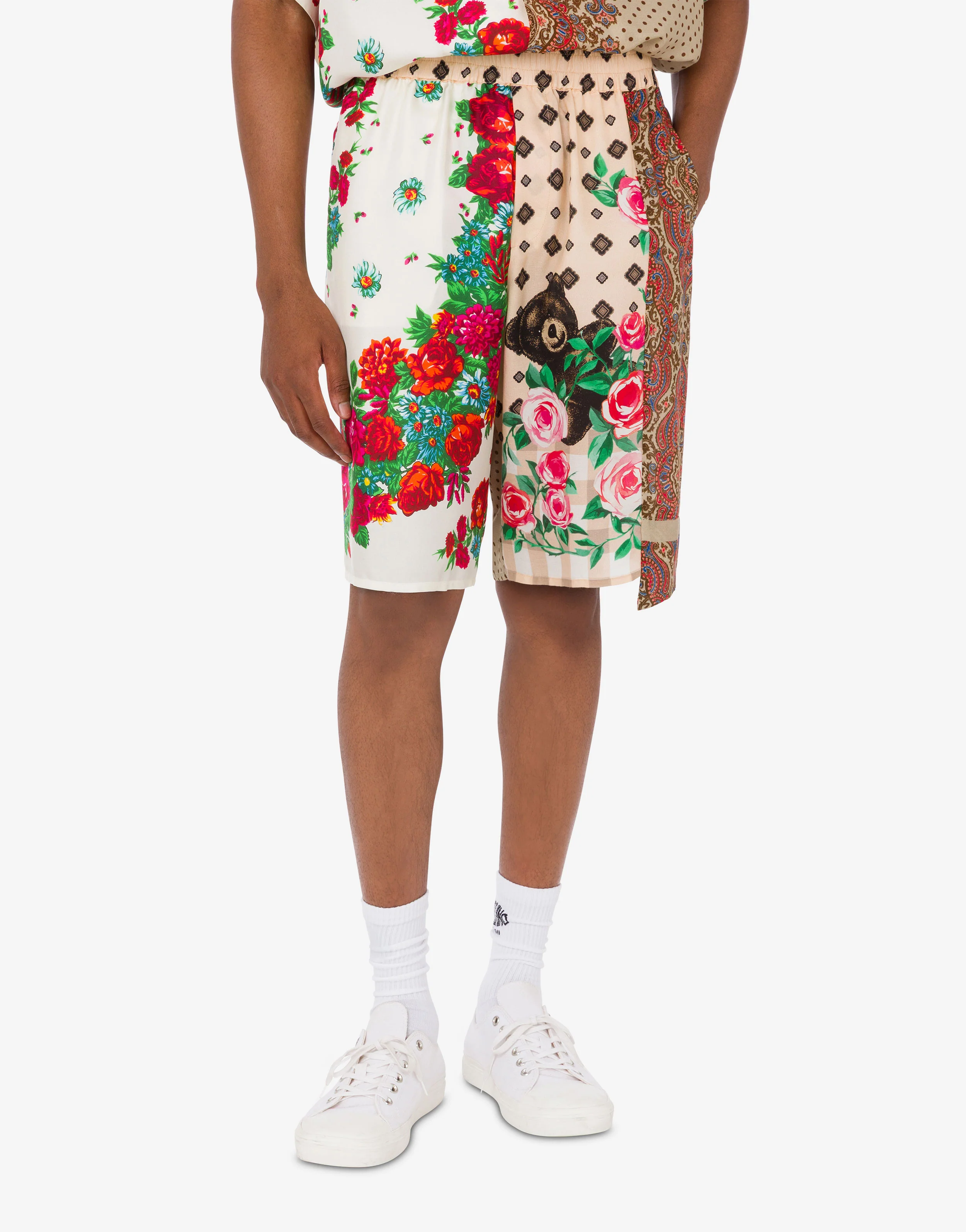 Printed silk Bermuda shorts - Image 2